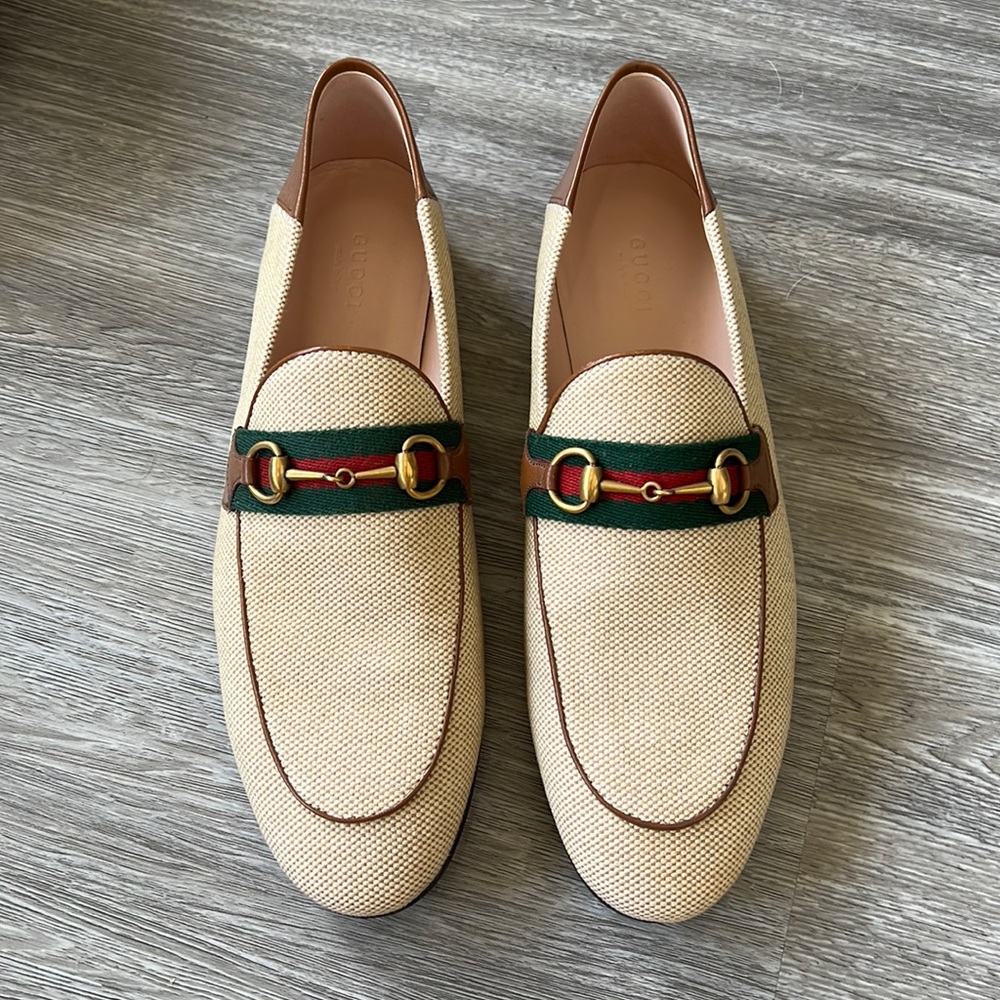 BNIB💋 GUCCI 💋canvas and leather trim loafers. 💋
